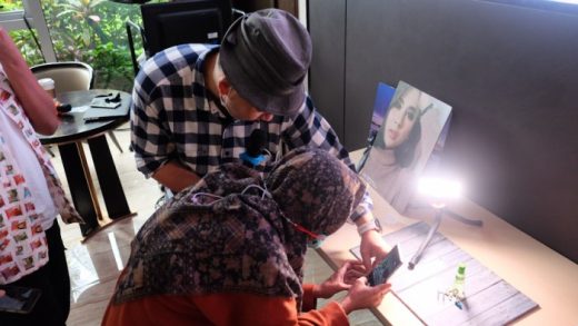 Tips Foto Produk Profesional Pakai Smartphone