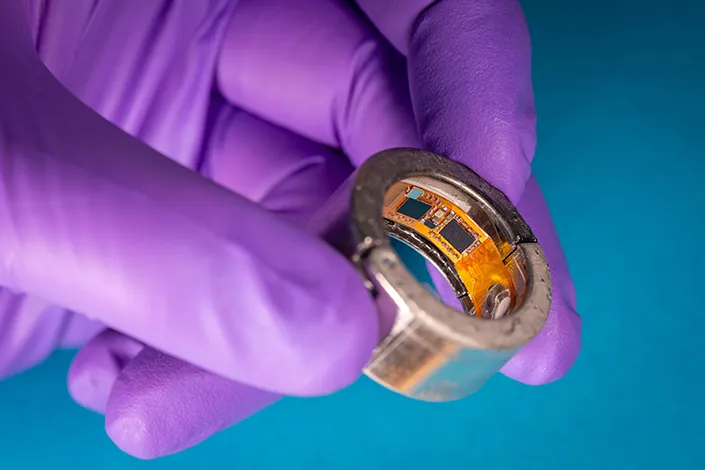 Cincin Pintar untuk Cek Gula Darah Lewat Keringat