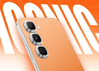 Hot 70 Pro Dirilis dengan Active Matrix Cube dan Desain Back Cover Unik
