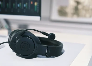 Rilis ATH-M20xSTS, Headphone Khusus untuk Gamer dan Streamer