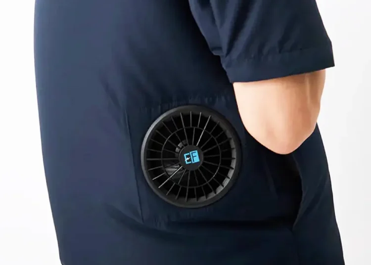 Atasi Cuaca Panas dengan Kemeja Kipas Built-in dari Fashion Jepang