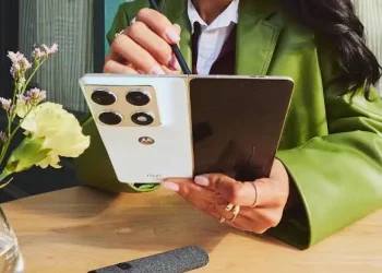 Motorola Siapkan Ponsel Lipat Selain Rilis Dalam Waktu Dekat