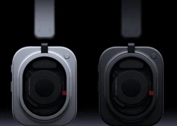 Headphone Pro Resmi Diperkenalkan Bawa Triple Driver