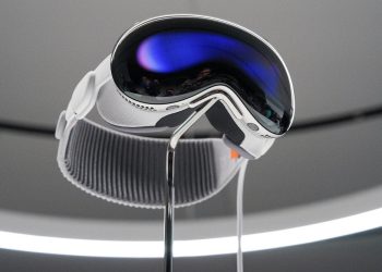 Kembangkan Penerus Vision Pro, Apple Belum Pasti Rilis