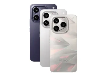 iQOO 16 Dirilis, Hadir dengan Snapdragon 8 Elite Extreme Gen 6 dan Baterai Besar