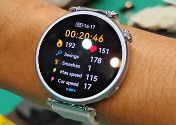 Uji Fitur Pemantauan Olahraga pada Watch GT 7 Series